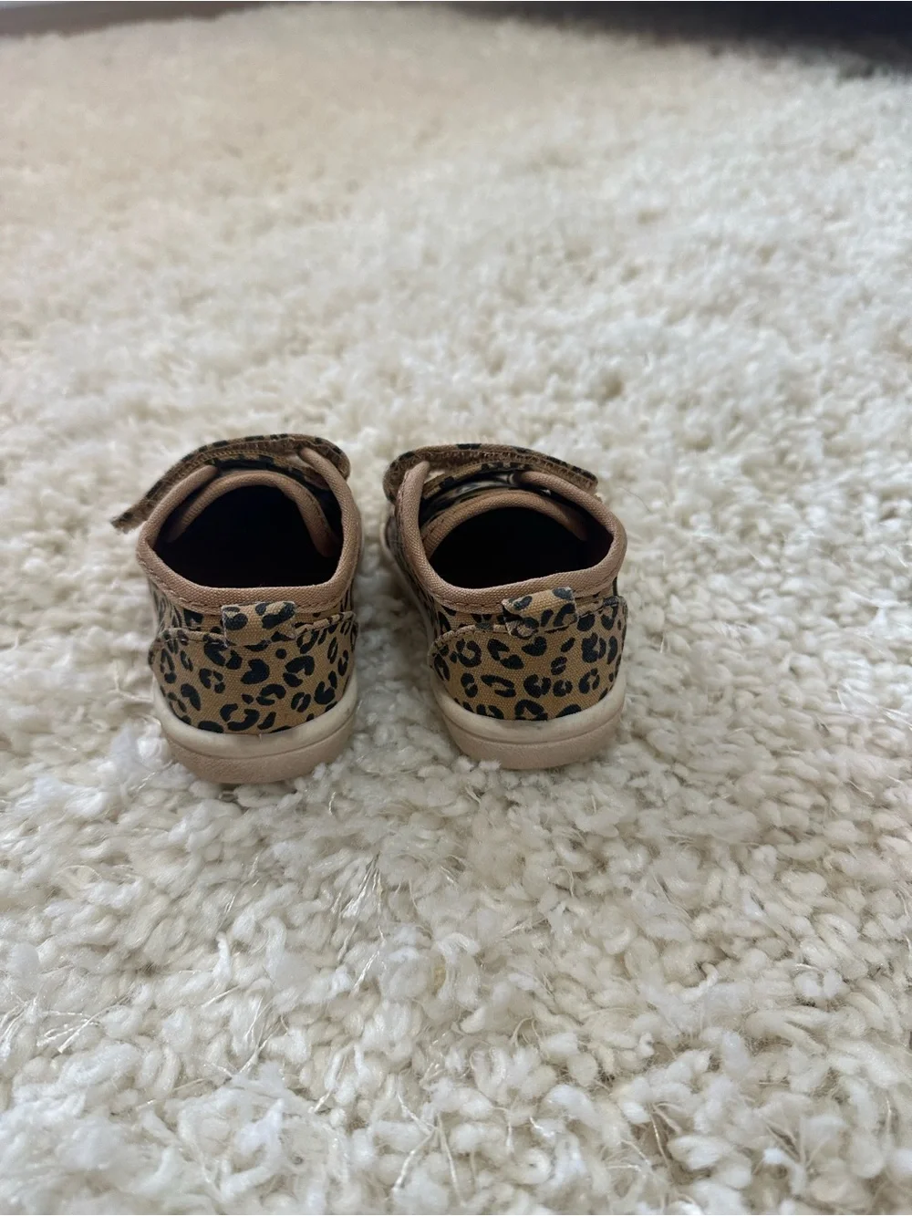 Bundle of 2 pairs - baby girls shoes